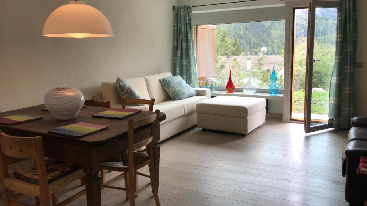 Comfort And Sunshine In Celerina Chesa Prasura ツェエリーナ エクステリア 写真